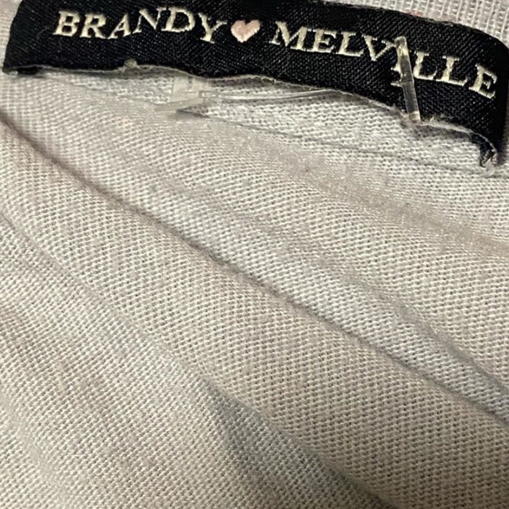 Brandy Melville shirt